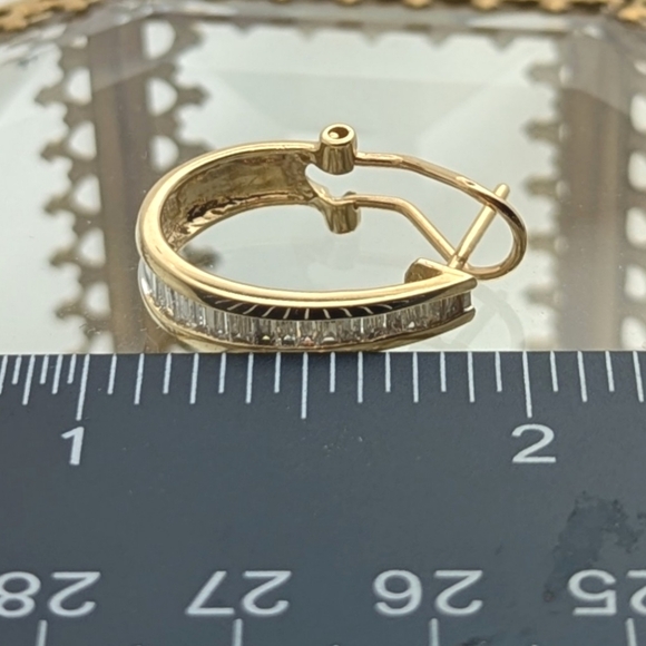 Beautiful 14K Gold Baguette Diamond Earrings Omega Clasps...